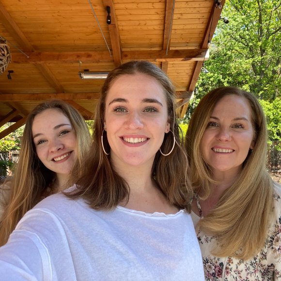 Meet your Posher, Ami - Picture 4 of 4